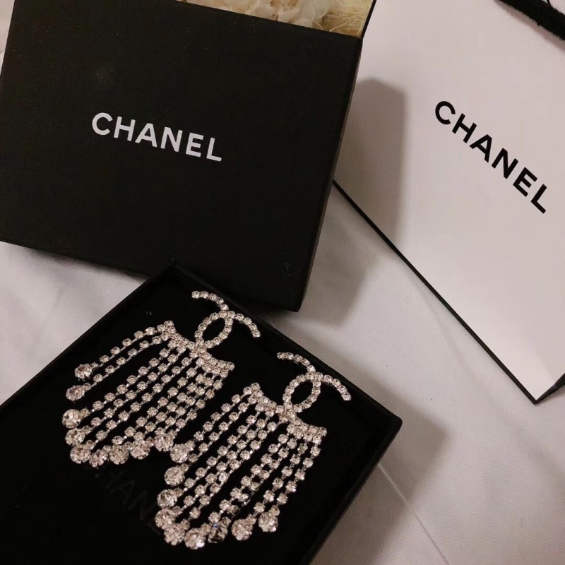 Ch**el earrings